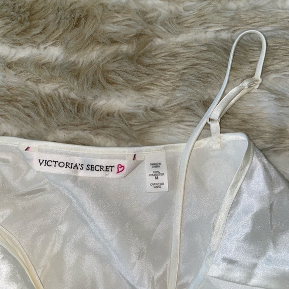 Vintage Victoria’s Secret Silk Teddy - Picture 3 of 4